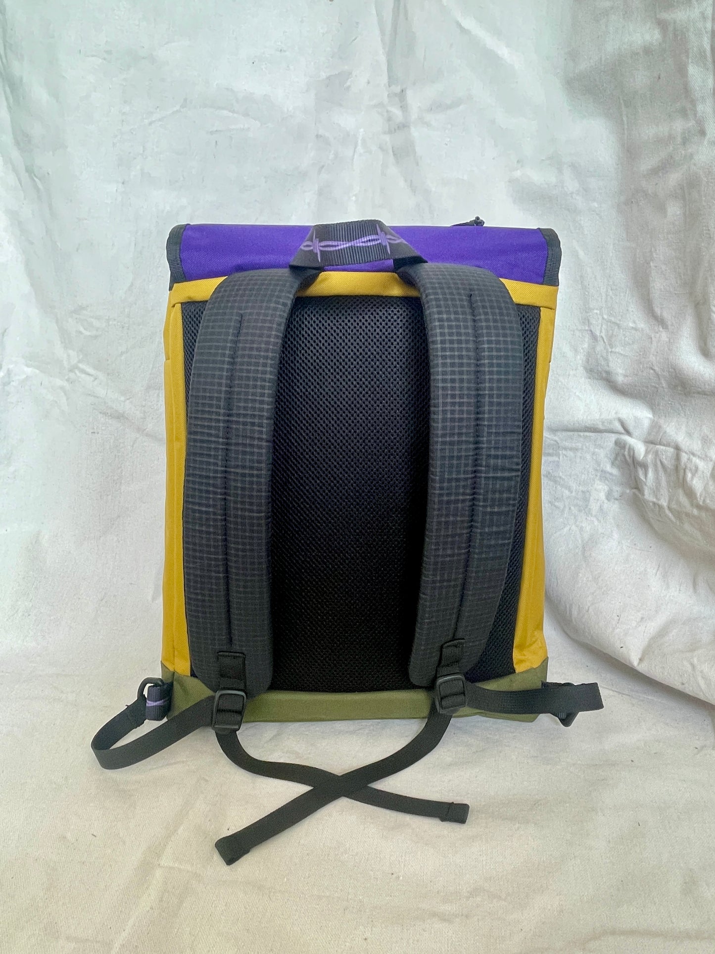 Worn Path Duality Backpack- Multiple Colors