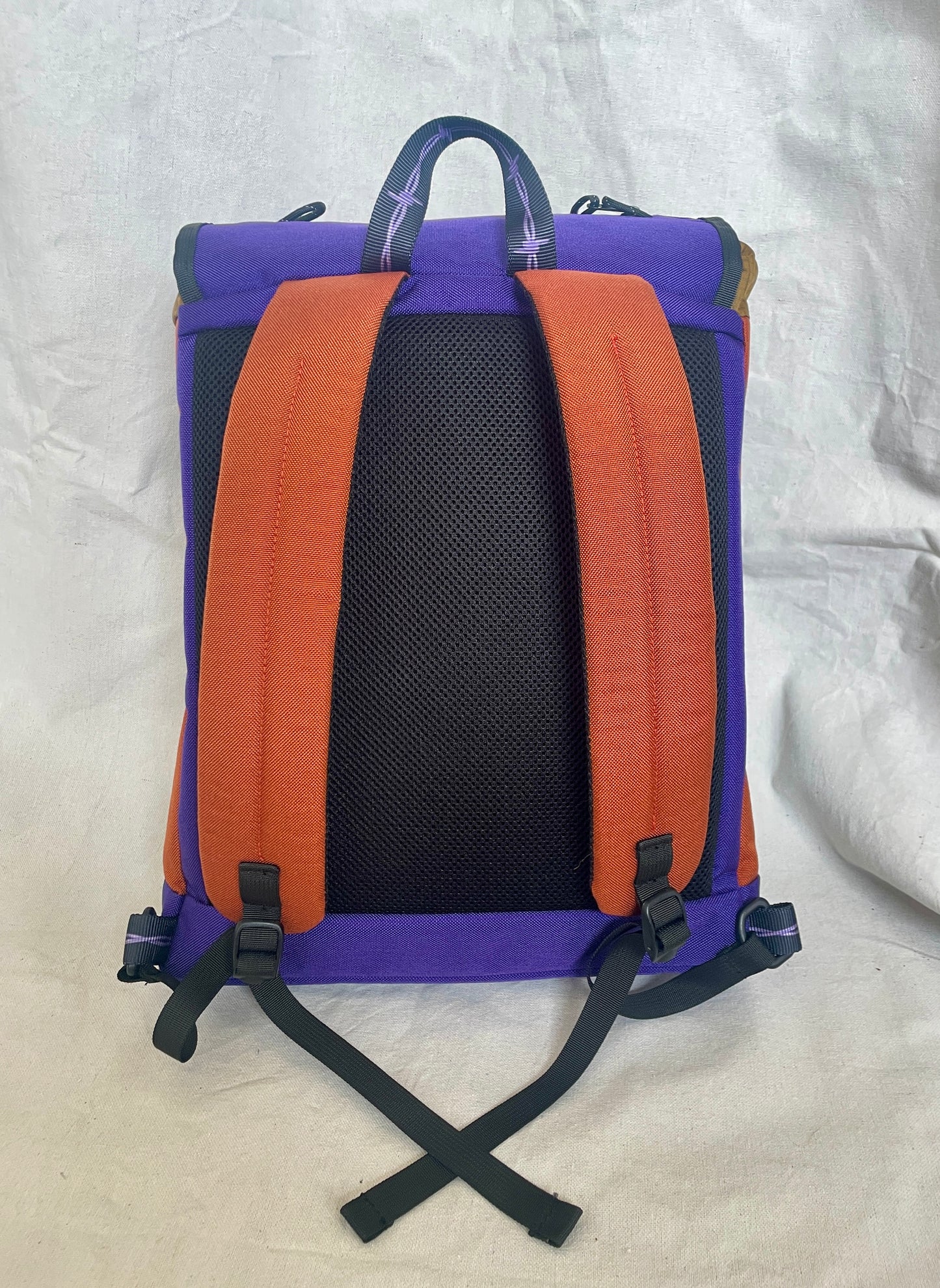 Worn Path Duality Backpack- Multiple Colors