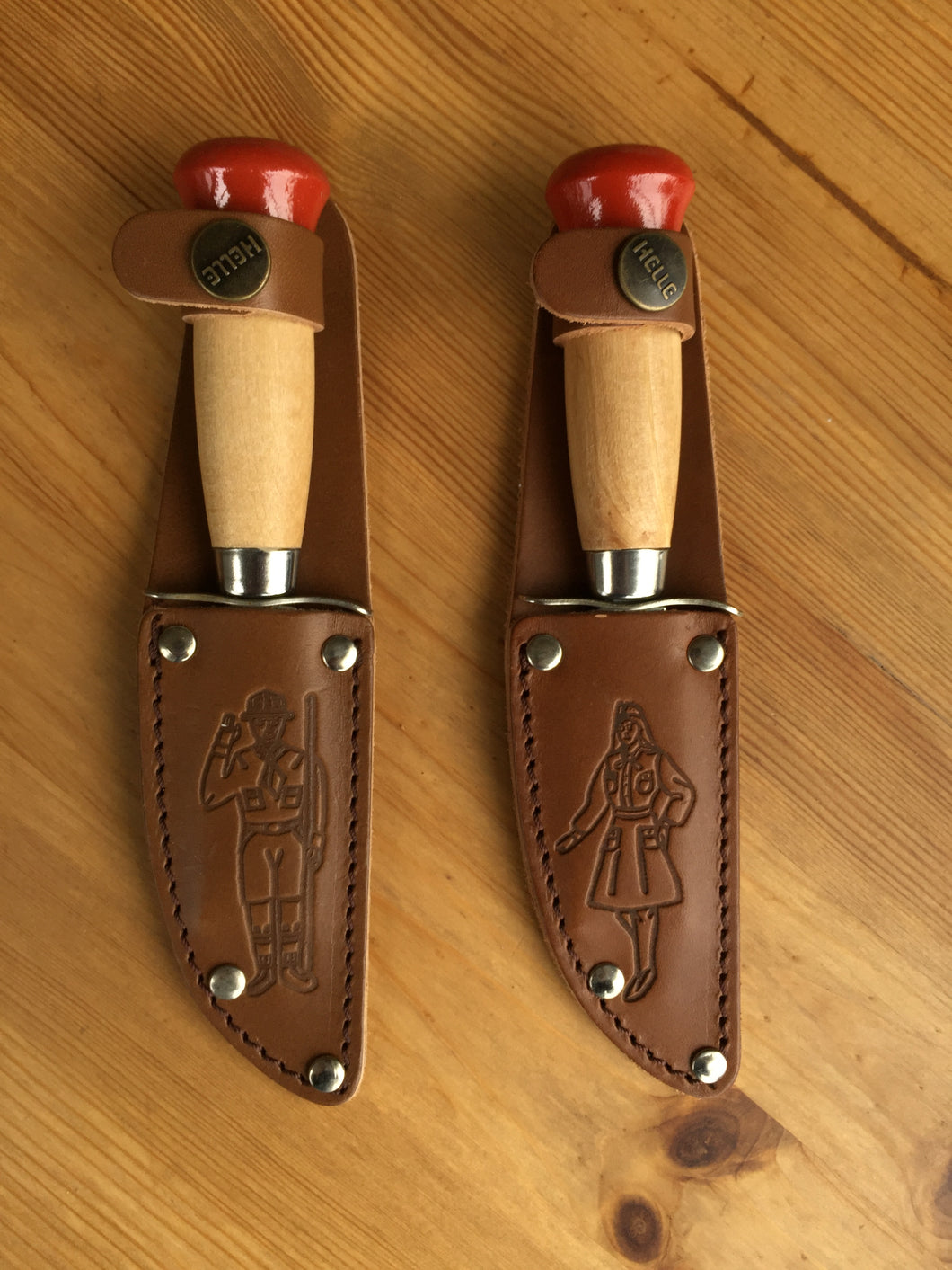 Helle Girl or Boy Scout Knife